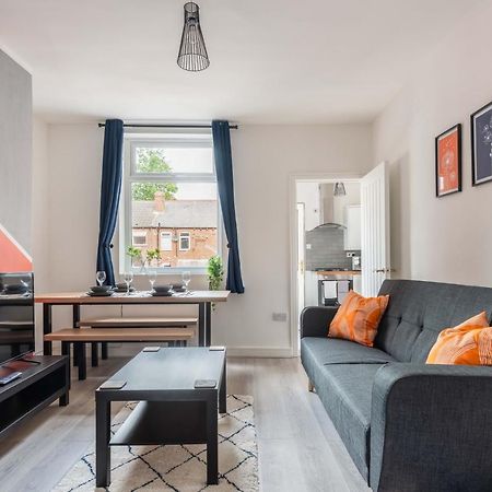 Hopetown Apartment-Modern 1 Bed With Free Parking Normanton  Eksteriør billede