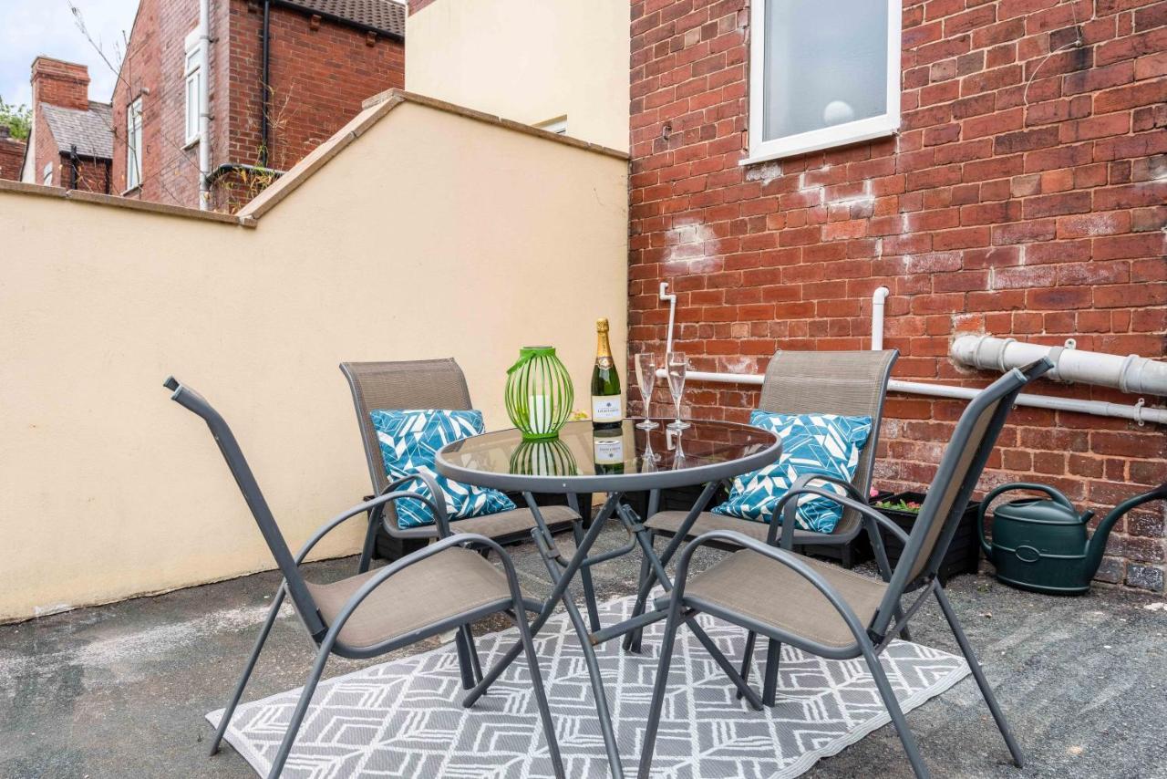 Hopetown Apartment-Modern 1 Bed With Free Parking Normanton  Eksteriør billede